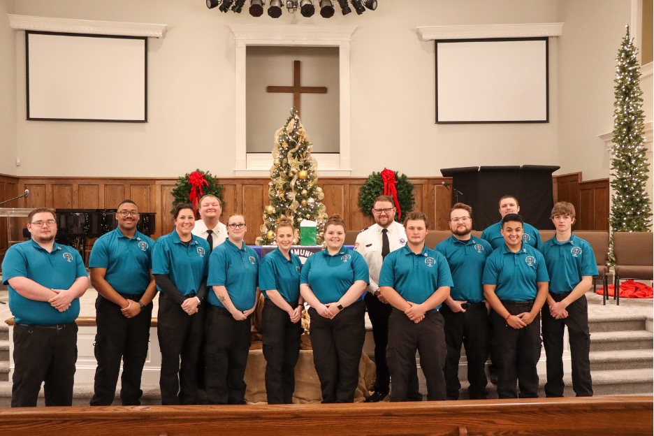 2022 EMS student graduates pose for photo